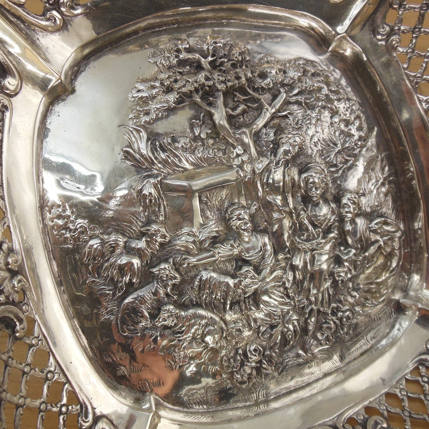 Antique Unmarked European Continental Silver Openwork Bowl Dish 345 Grams Romance Man Women