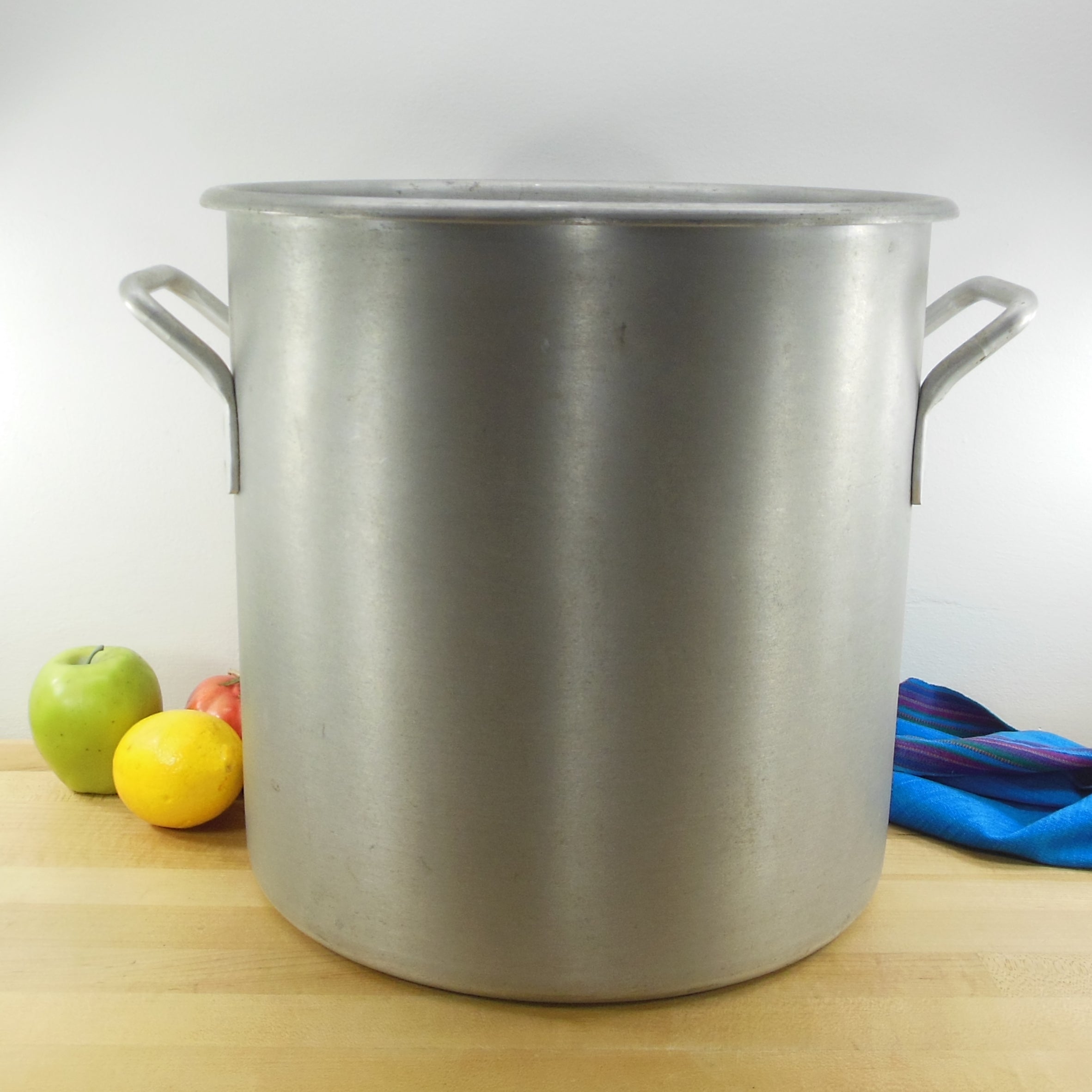 30 Quart Aluminum Stock Pot with Drain Spigot - Metal Fusion, Inc.