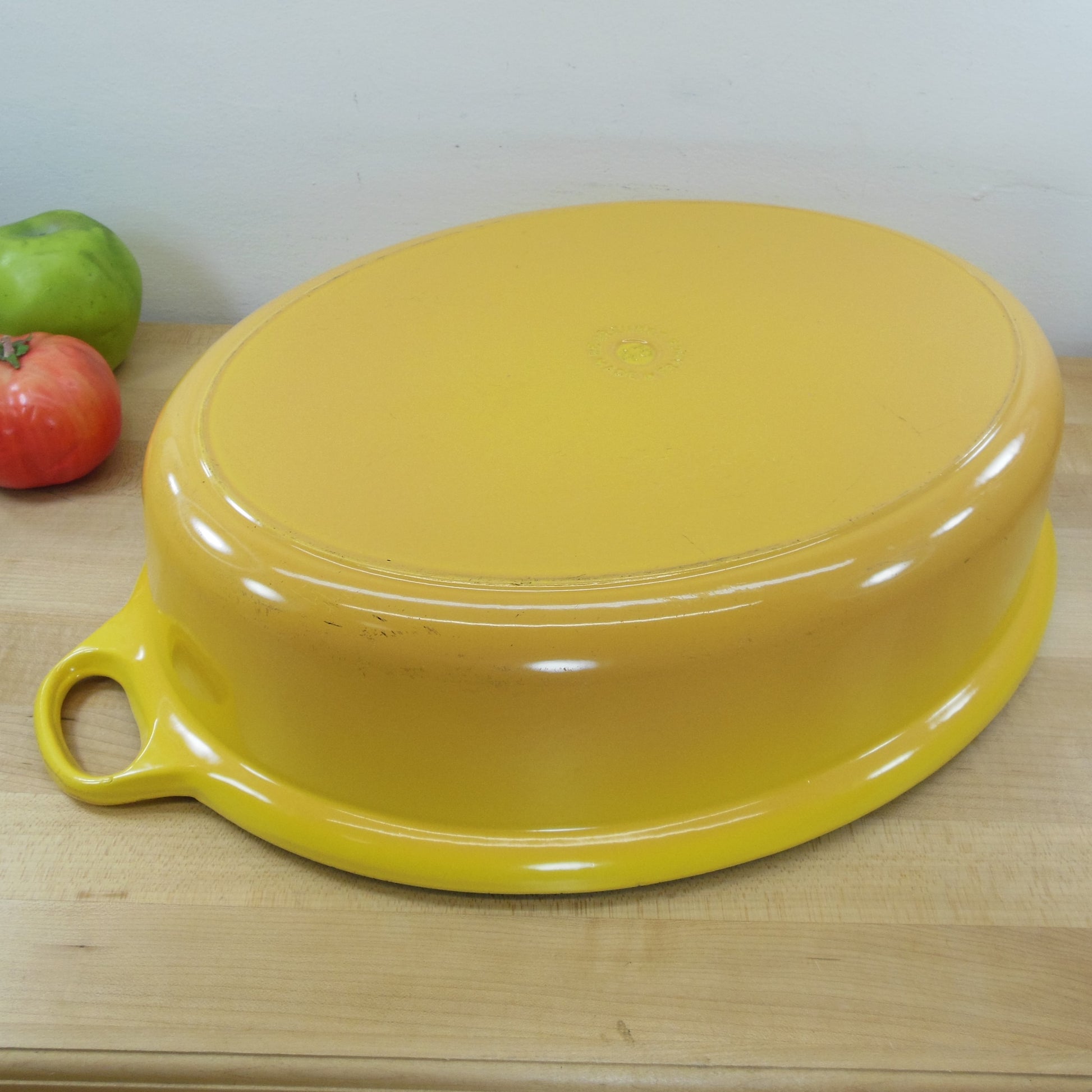 Le Creuset #43 Yellow Enamel Cast Iron Open Oval Turkey Roaster 13x17