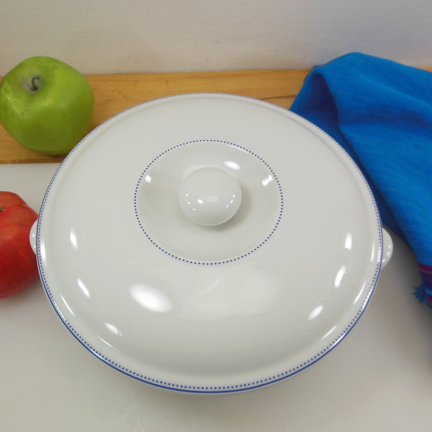 Arzberg Germany Porcelain Lagoon Lagune Blue Dot Lidded Casserole Used