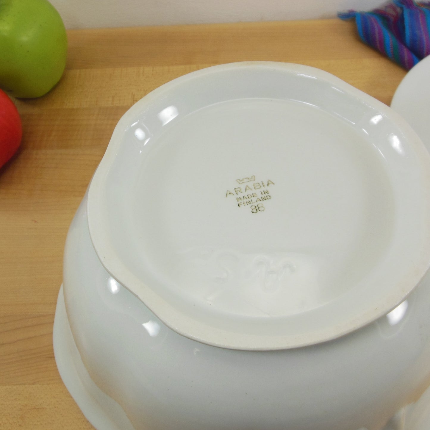 Arabia Finland Solid White Porcelain Soup Tureen 38