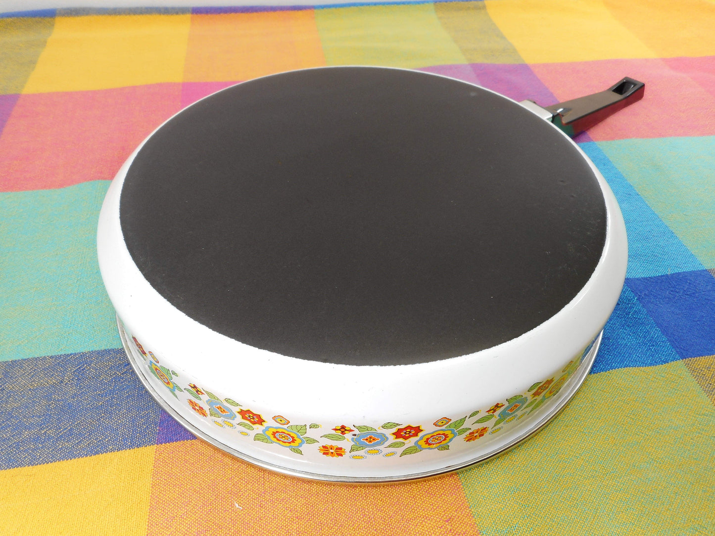 Austria Email Enamelware Cookware 10" Skillet - Mod Mid Century Flowers Used