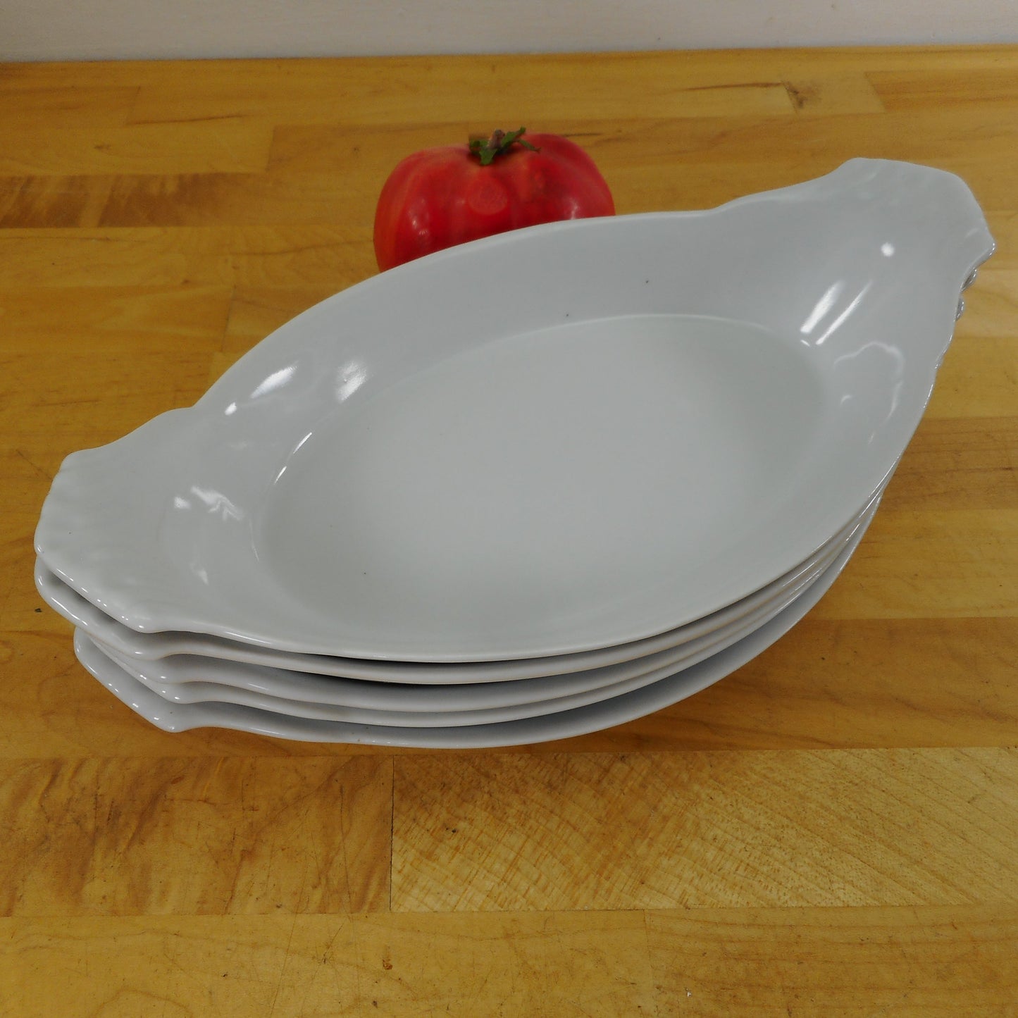 BIA Classic White Porcelain 8 Oz. Au Gratin Dishes 5 Set Nesting