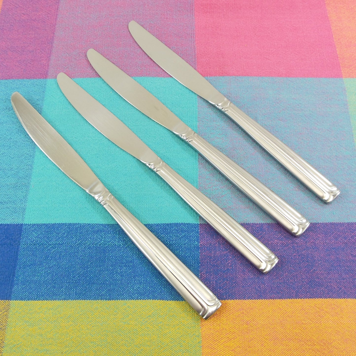 Lorenza Italy Casa Lorren Bella Stainless Flatware - 4 Dinner Knives