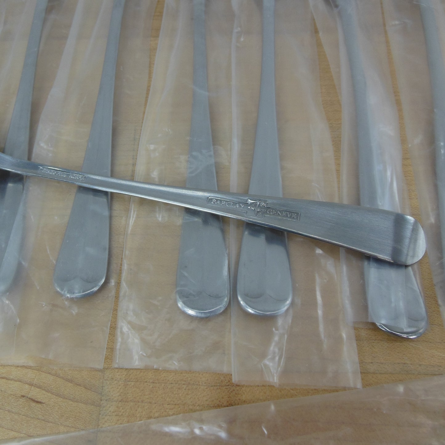 Barclay Geneve Korea Oyster Bay Stainless Flatware NOS - 8 Set Iced Tea Spoons NIP New