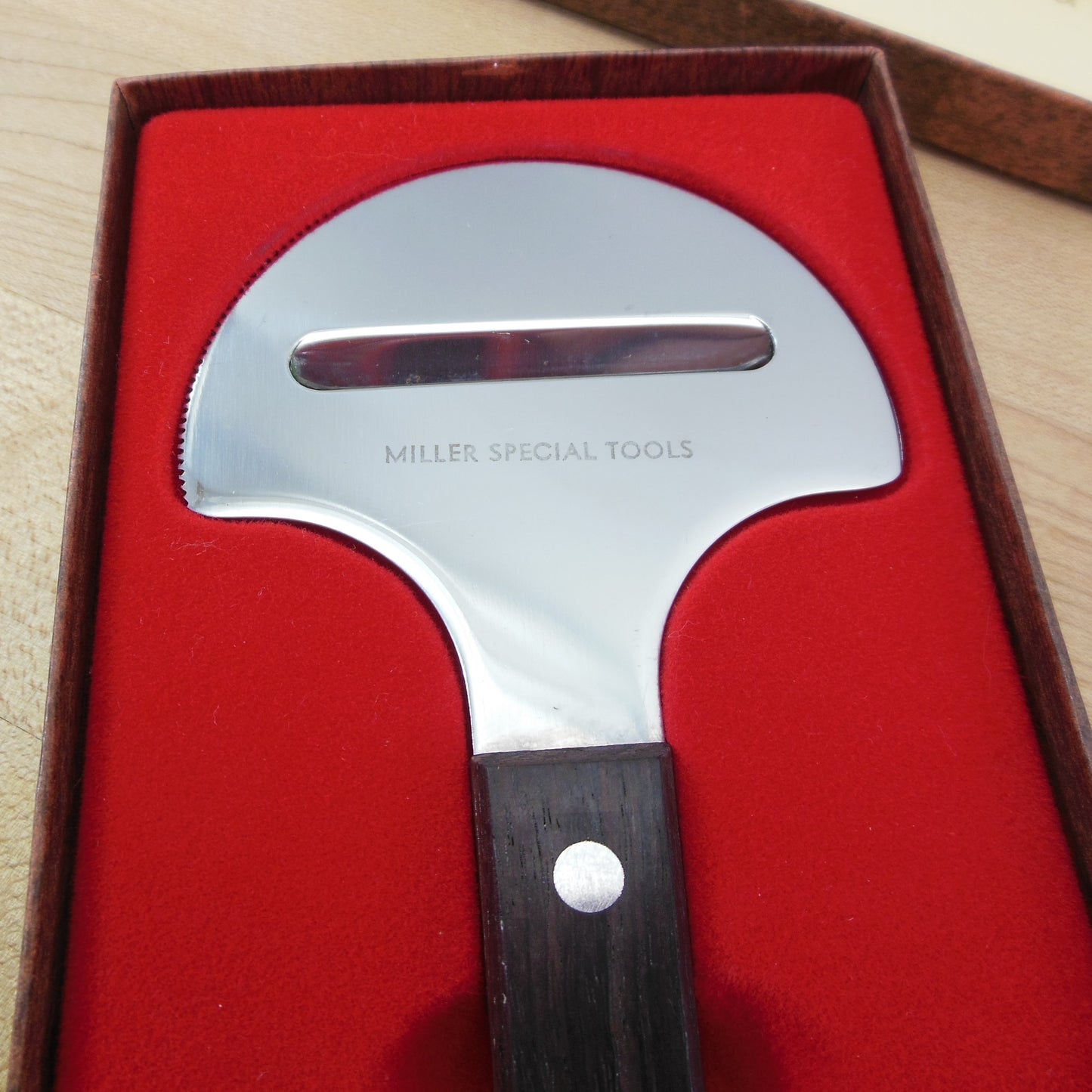 Burnco Miller Special Tool Promotional Salad Servers & Cheese Pizza Cutter New Old Stock NOS