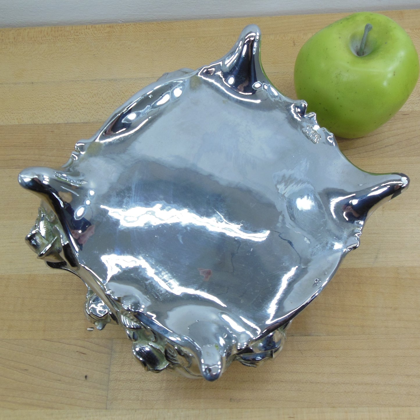 Weidlich Bros. Mfg. Antique Silverplate Jewelry Trinket Box Chest Roses Floral