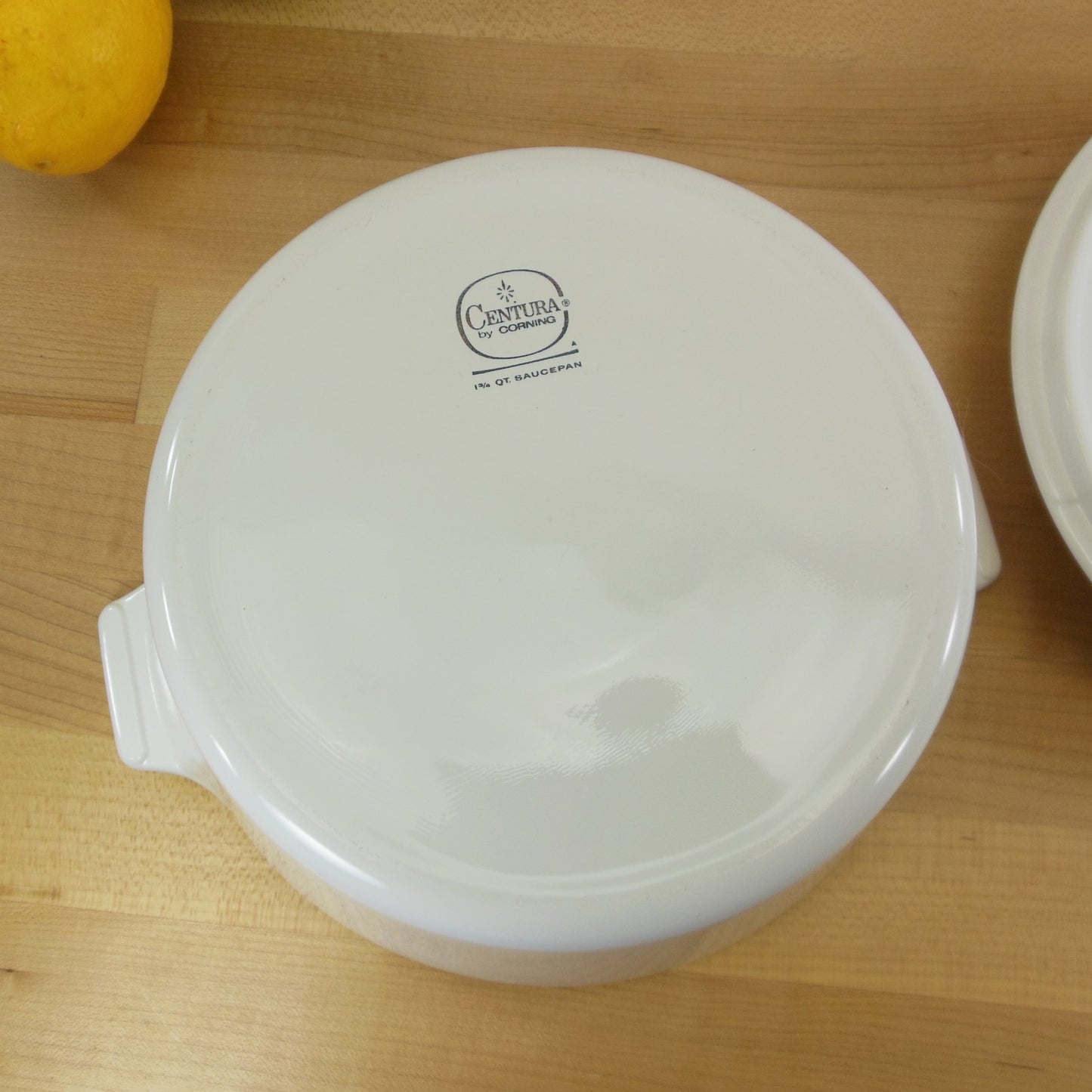 Corning Ware Centura All White 1-3/4 Quart Saucepan Casserole USA
