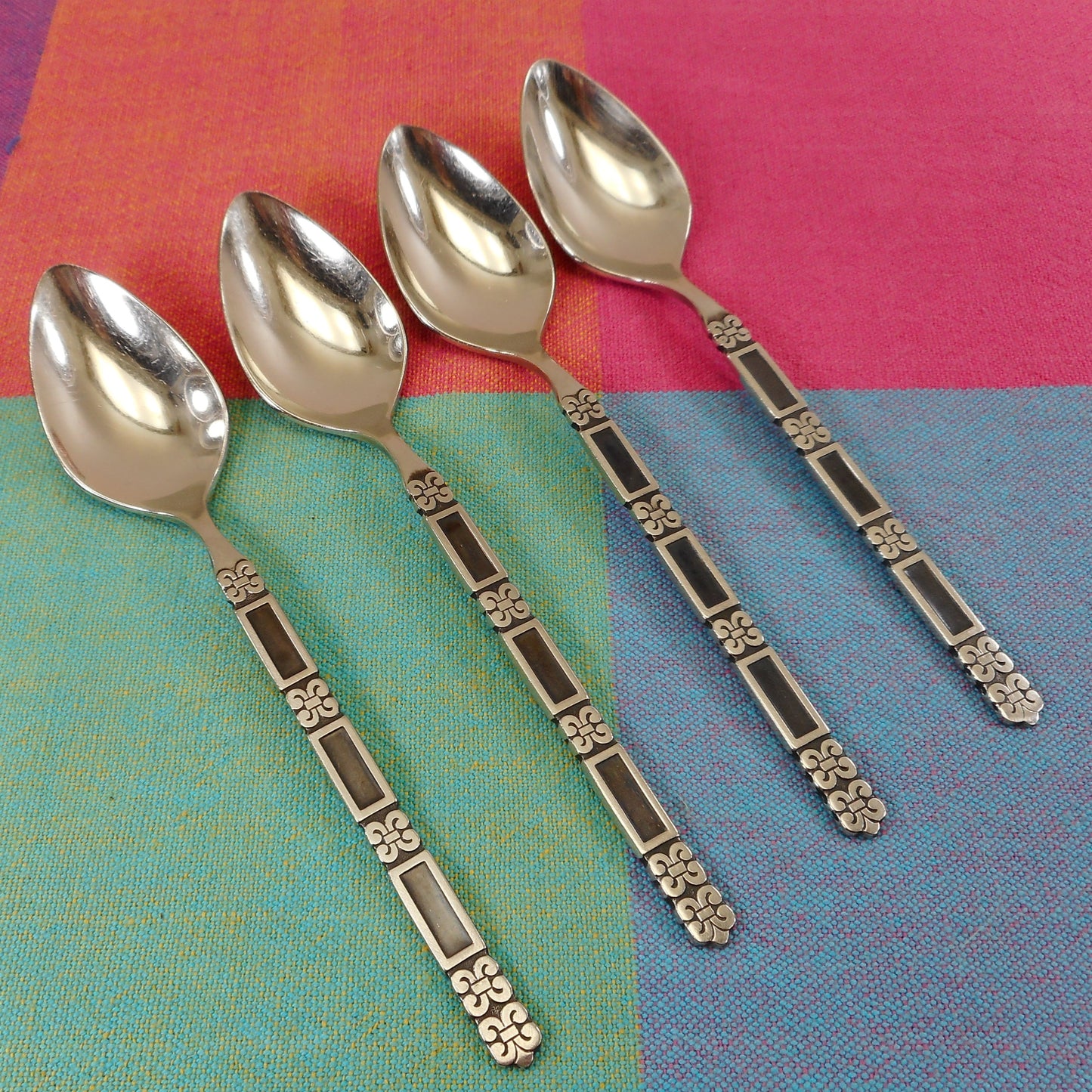 Oneida Community Stainless Flatware Madrid Black - 4 Teaspoons