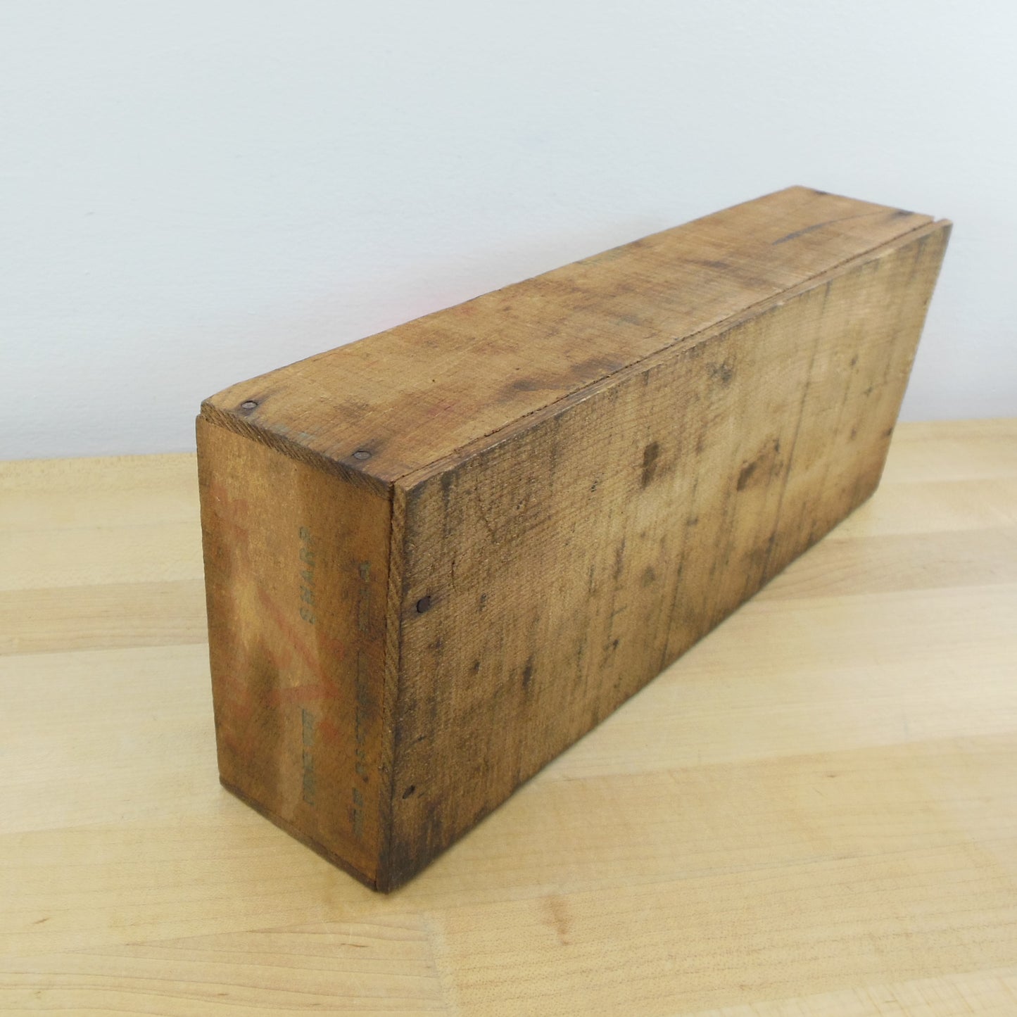 Cooper Sharp Pasteurized Process American Cheese Wood Box Vintage