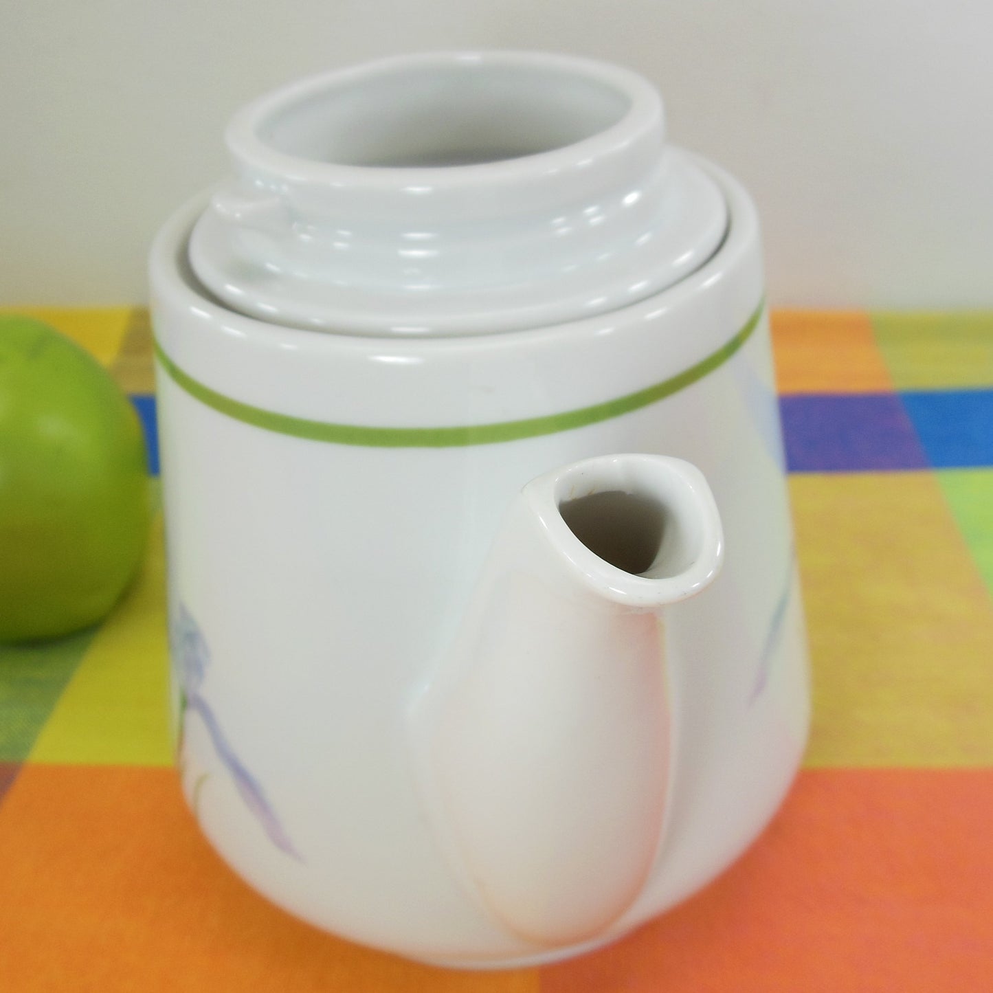 Corning Ware Robinson 1990 Shadow Iris Porcelain Teapot Used