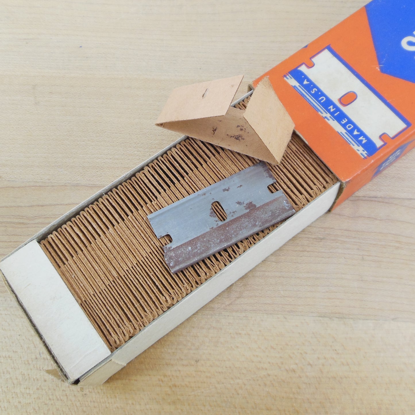 Pincover Ind. Supply 100 Industrial Cutting Razor Blades Boxed NOS Vintage