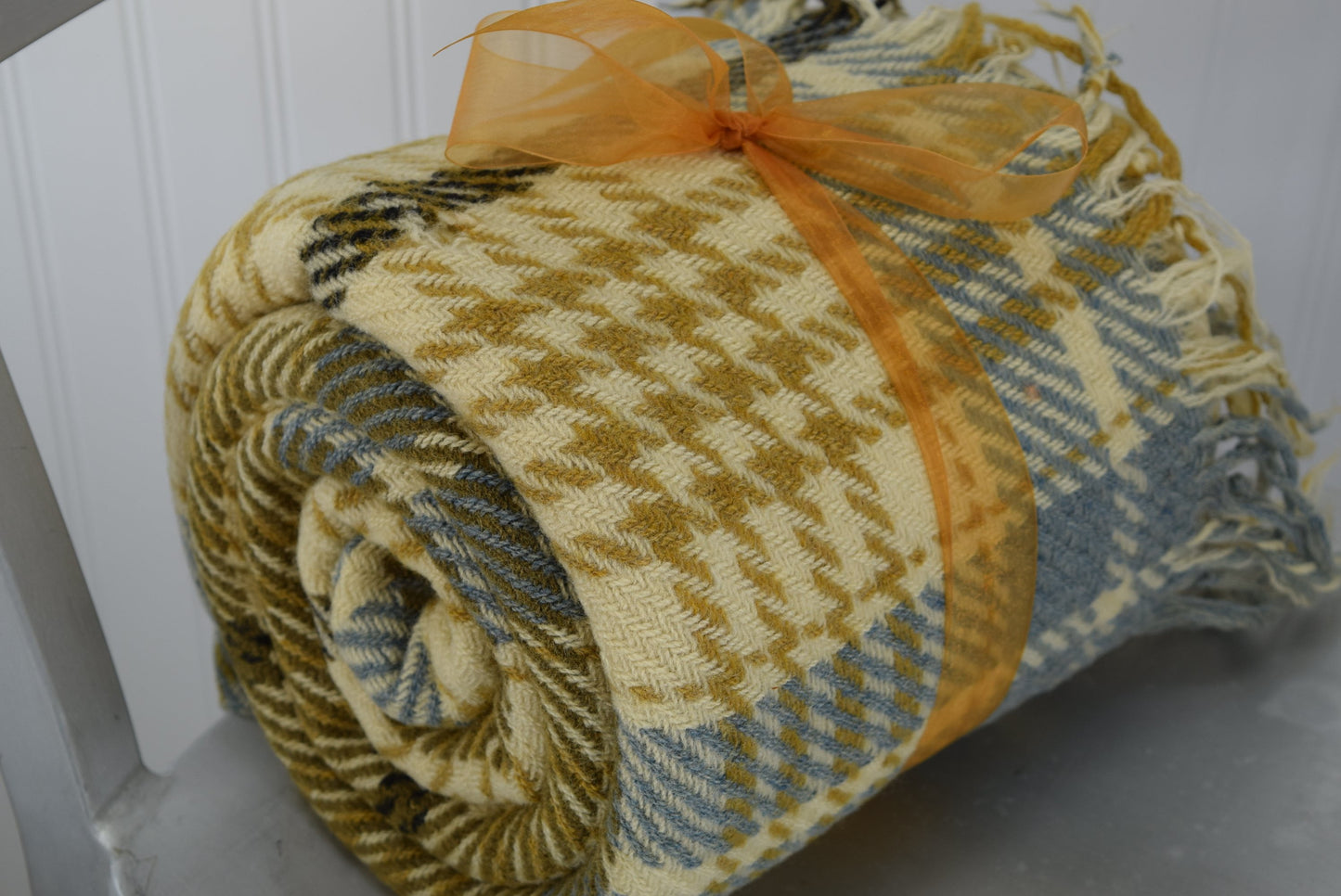 Handsome Wool Throw Vtg Antique 1920s 30s Large 65" X 65" Special Price