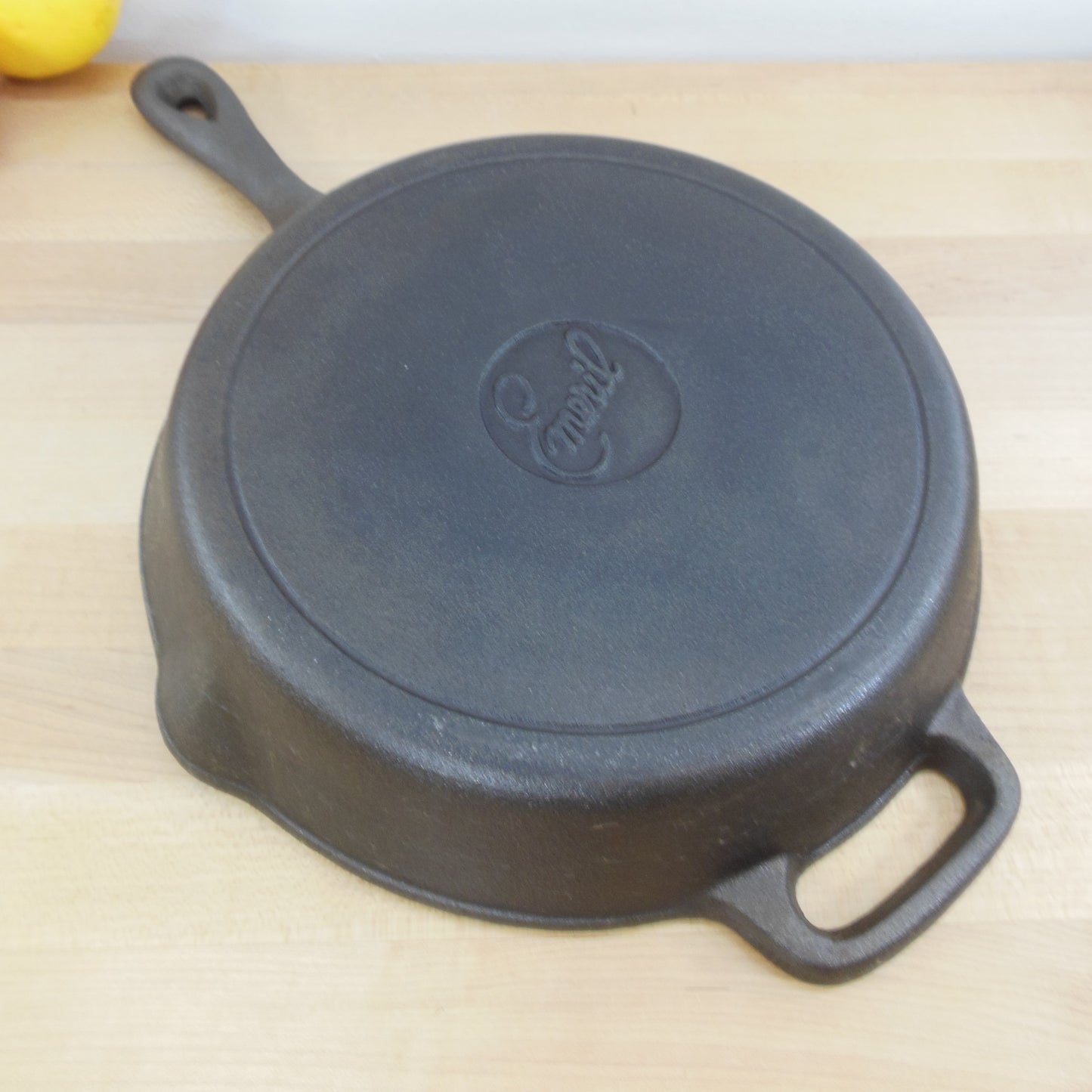 Emeril 10" Cast Iron Fry Pan Skillet Vintage