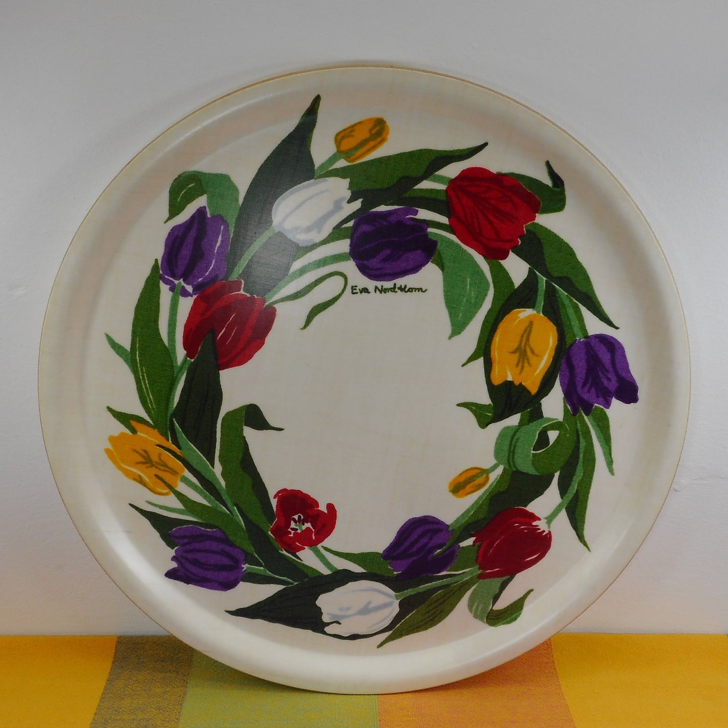 Jobs Handtryck Sweden Eva Nordblom Textile Design "Tulpan" Laminate Tulips Tray