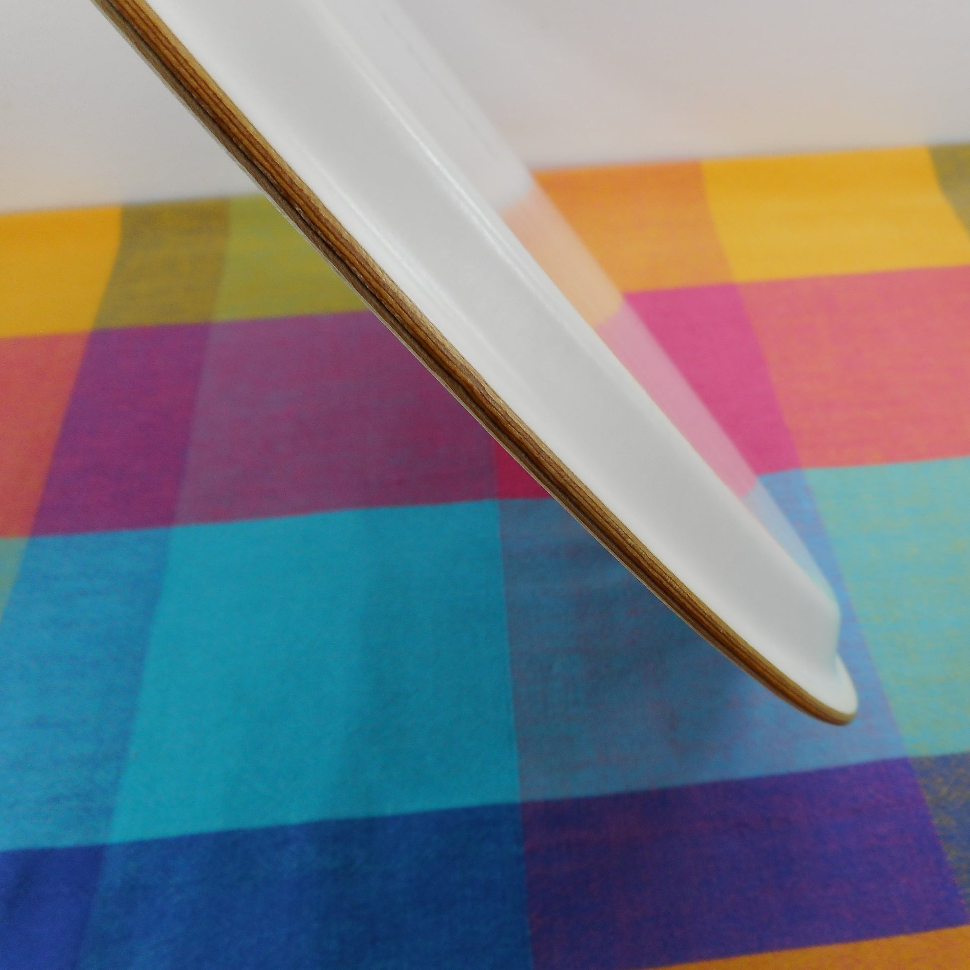 Jobs Handtryck Sweden Eva Nordblom Textile Design "Tulpan" Laminate Tulips Tray 15"