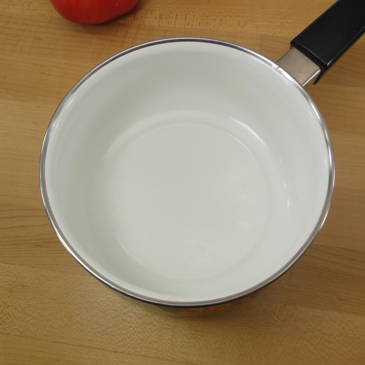 Unbranded Enamelware 1 Quart Saucepan Mod Flowers Orange Yellow Vintage