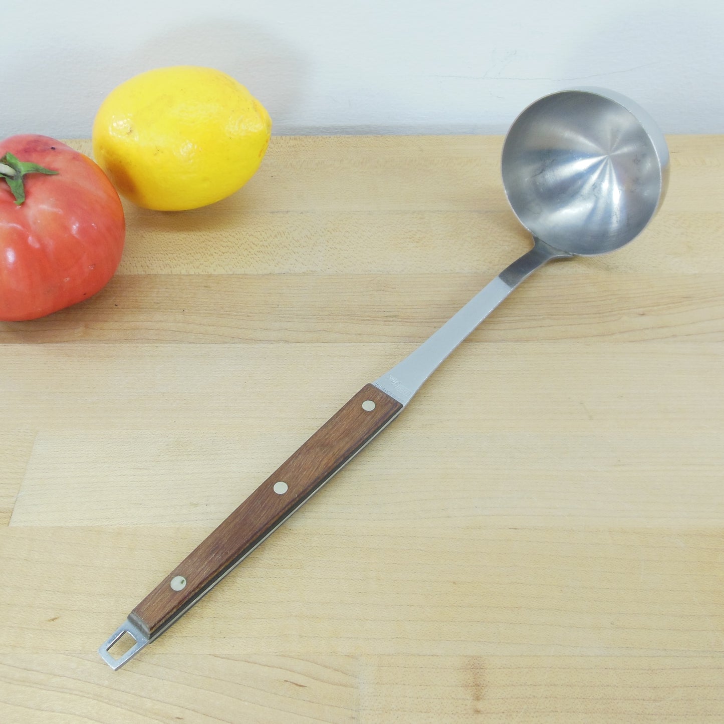 Ekco Flint G4400 Line Modern Ladle - Stainless Pakkawood Handle  Vintage Used