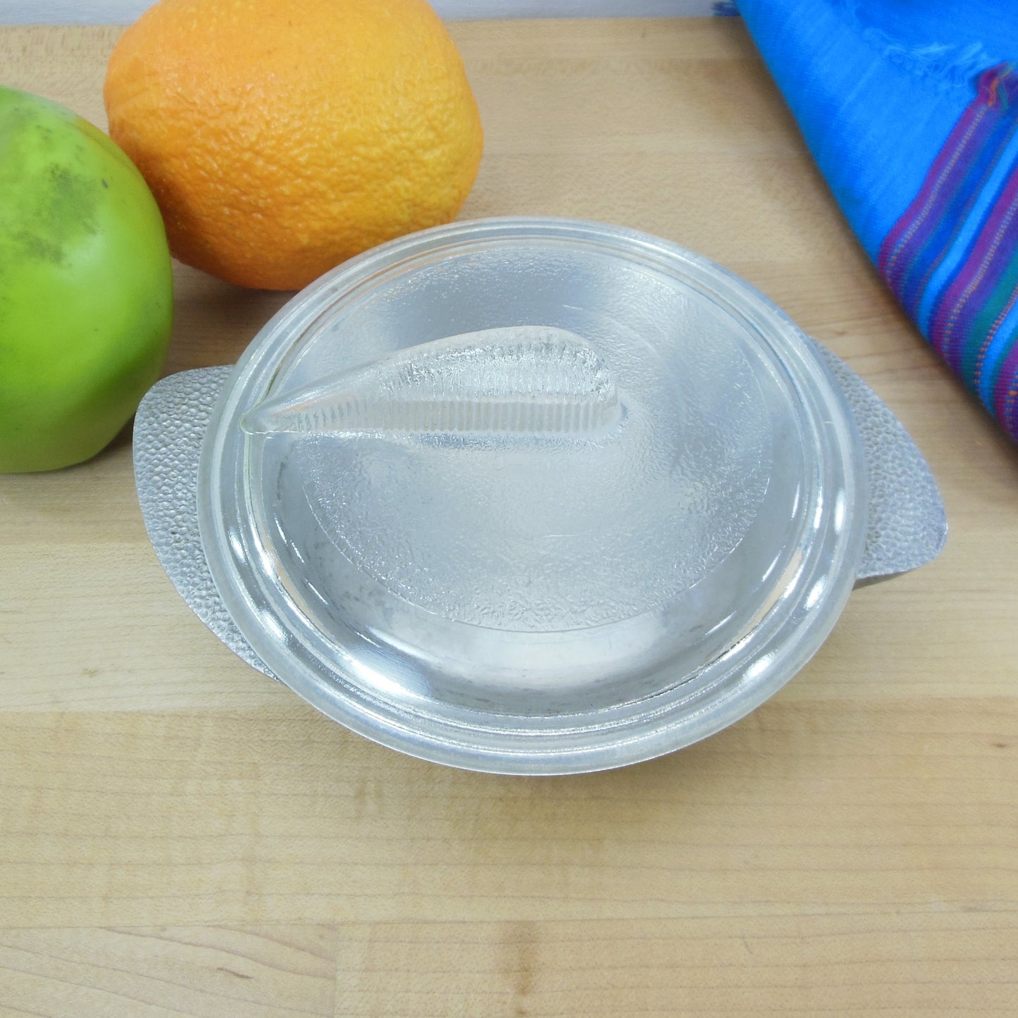 Glasbake Shark Fin Glass Lid Hammered Aluminum Casserole Au Gratin Vintage