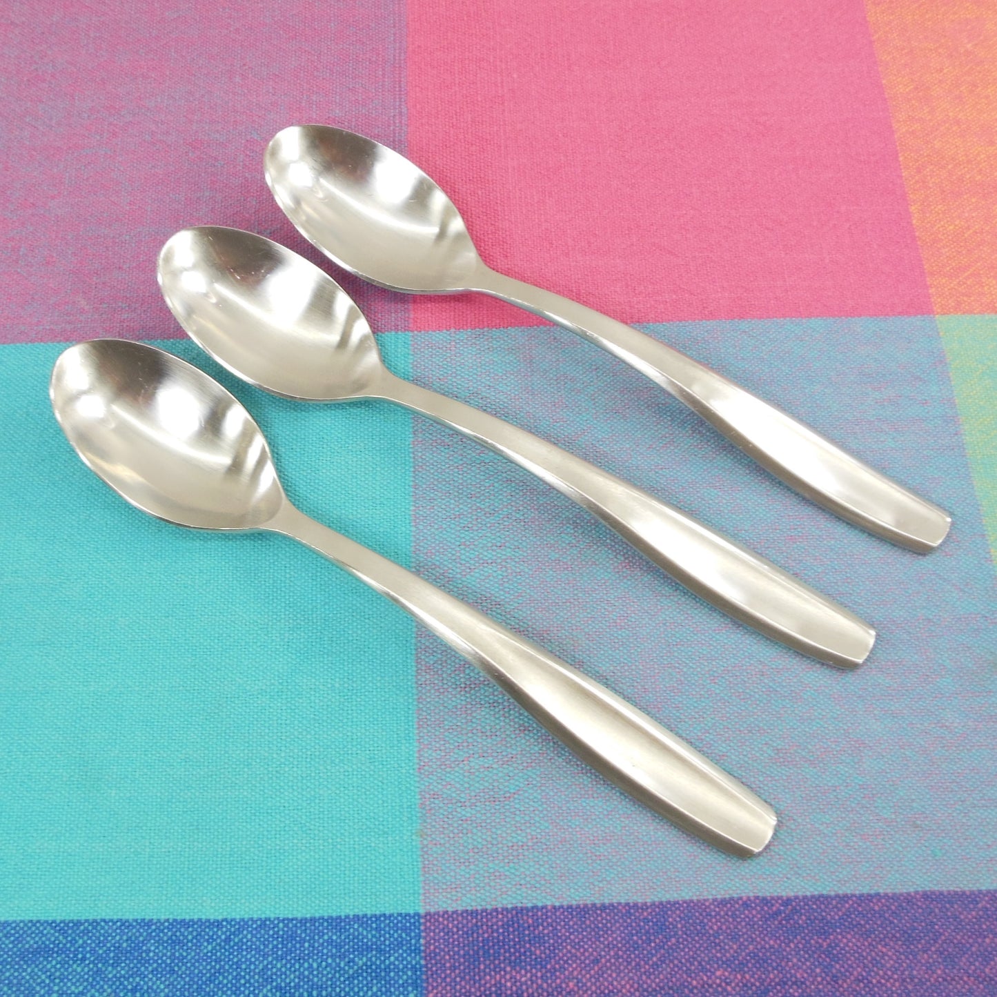 Gourmet Settings Jazz Stainless Flatware - 3 Teaspoons
