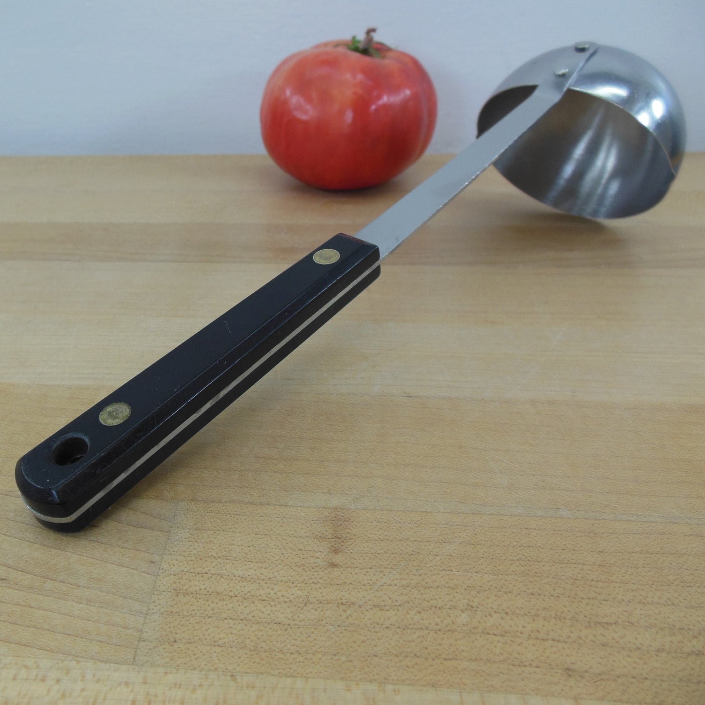 Luxor USA Stainless Kitchen Ladle Utensil Black Handle Used