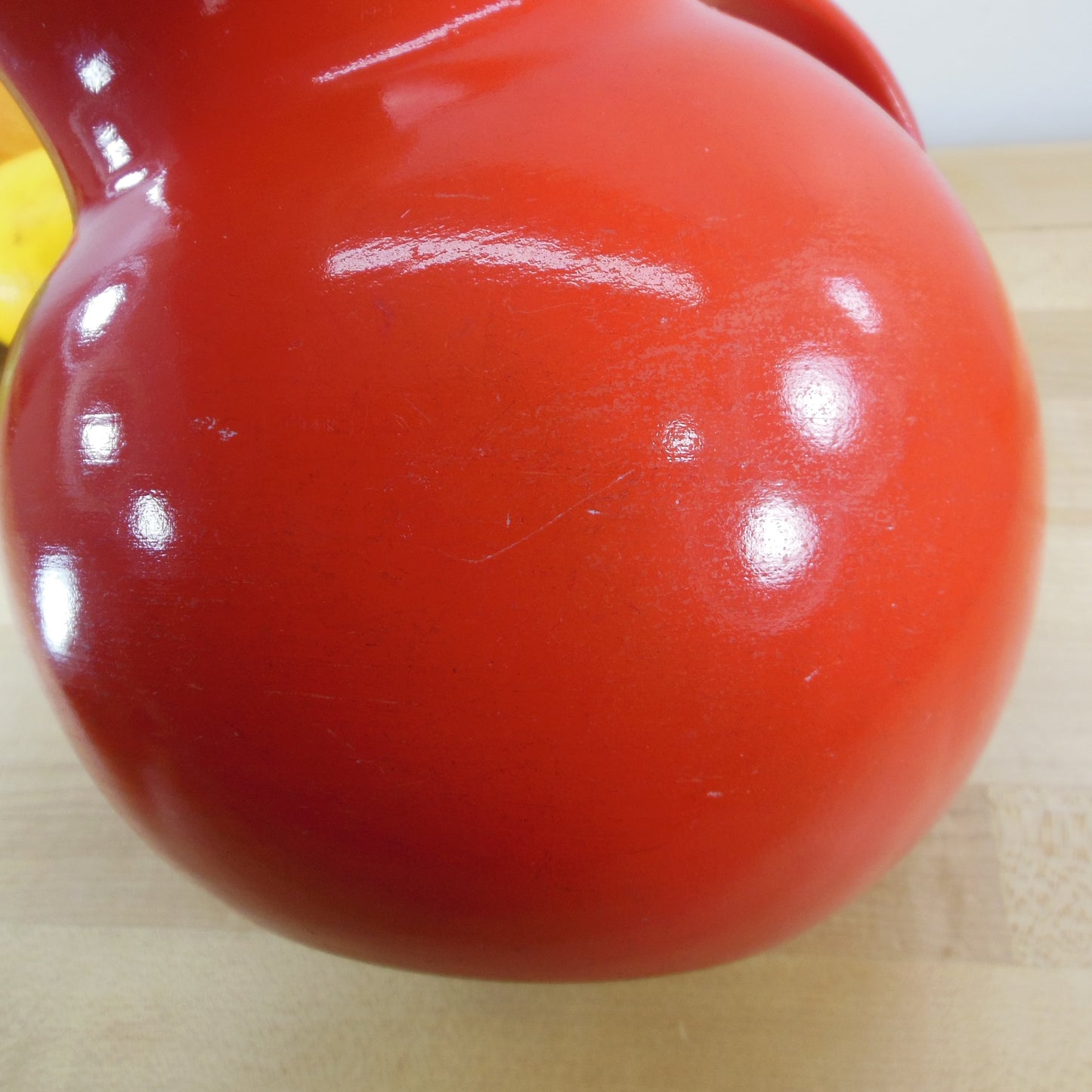 Hall's USA Superior Quality Kitchenware Red Ball 2 Quart Pitcher used