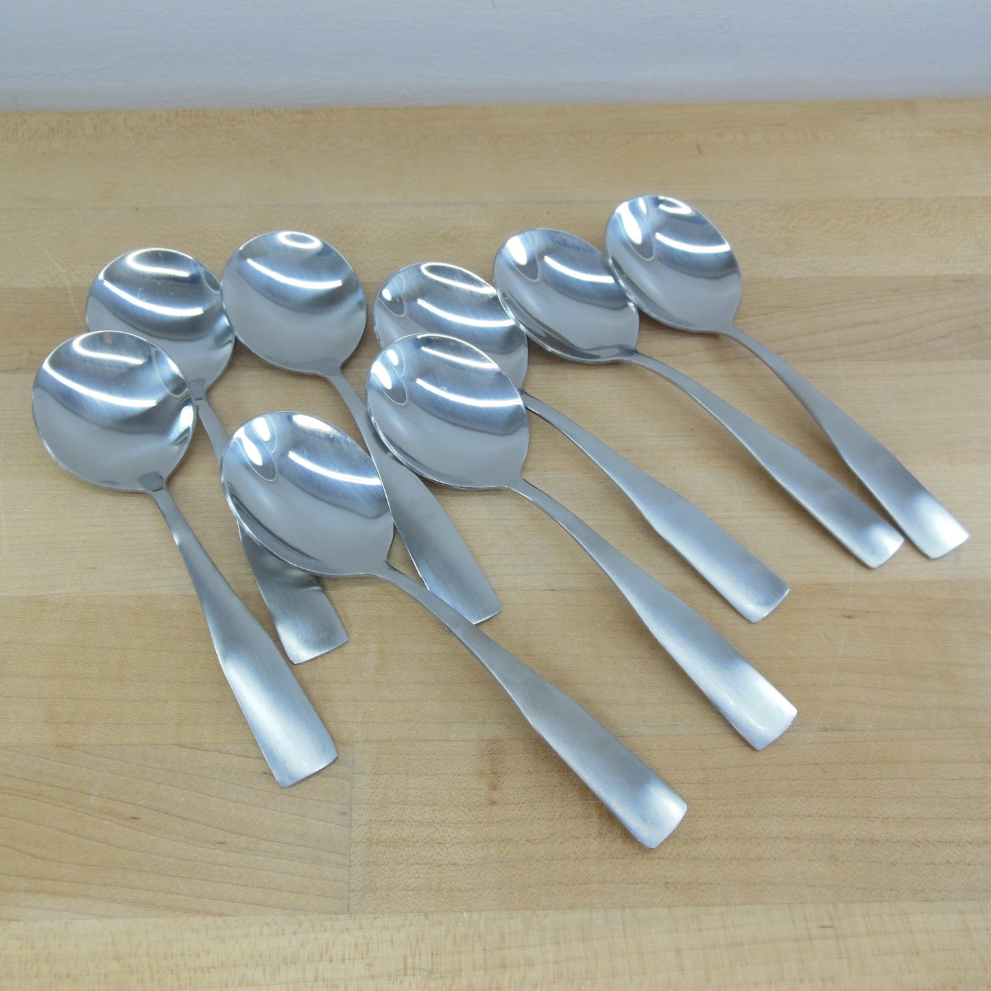 HF Stainless 180 Round Spoon Spoons - 8 Set Monmouth Style