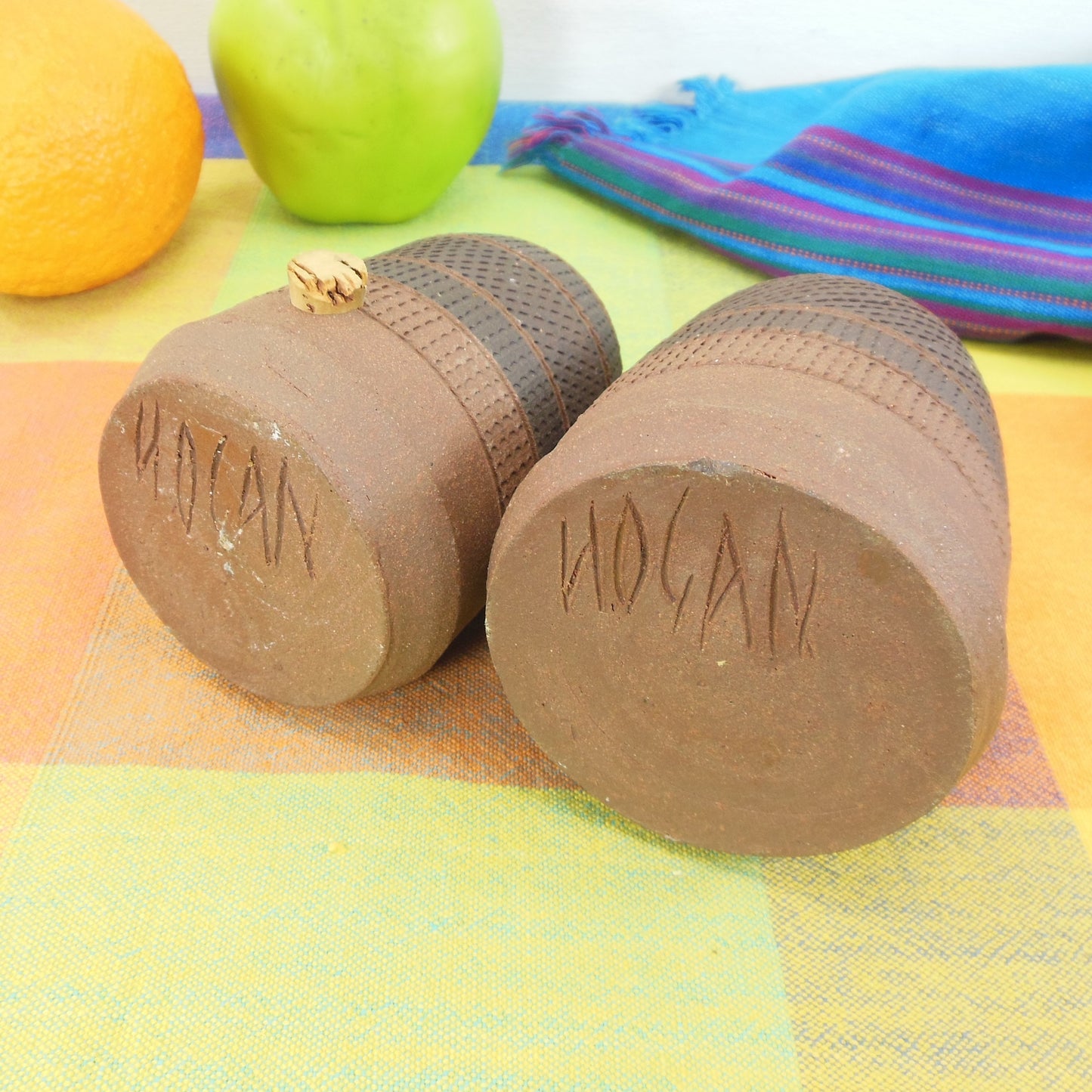 Hogan Signed Pottery Beehive Incised Brown Salt Pepper Shakers Studio