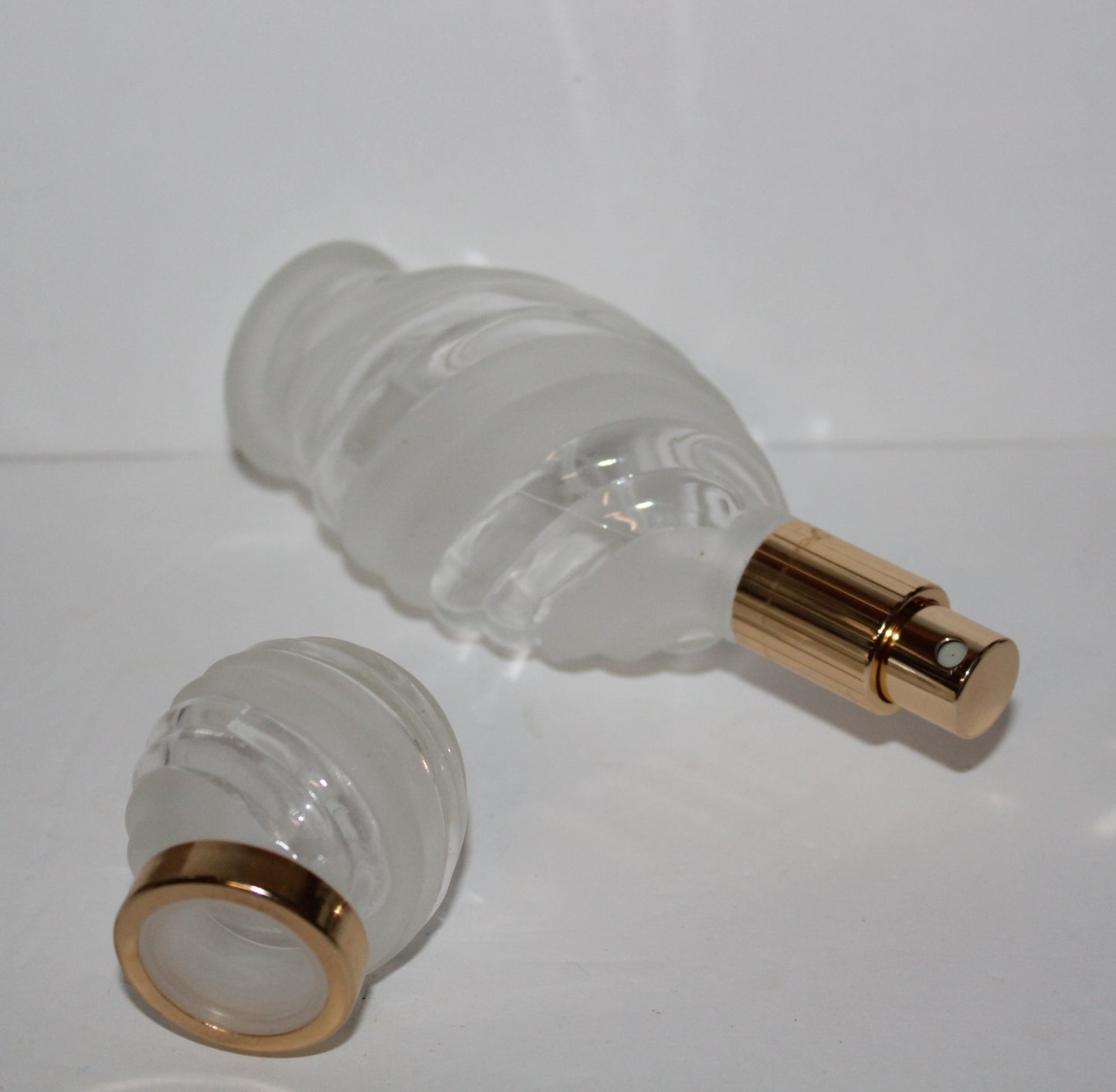 Vintage Lillian Vernon Perfume Spray Bottle Frosted Clear Swirl Large Matching Top tall bottle for refill