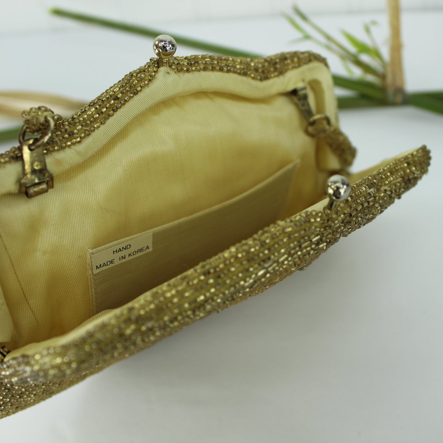 Glitzy Beaded Bag Hand Made Seed Bugle Beads Korea Excellent interior view of party bag with tag