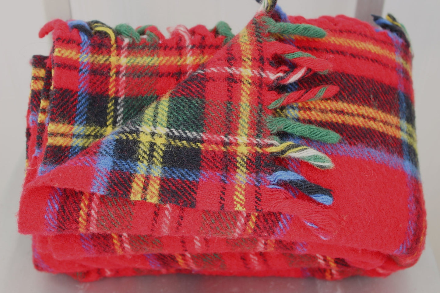 Wool Throw Lap Blanket Red Royal Stewart Tartan Plaid Crest Cannon 47" X 48" vintage