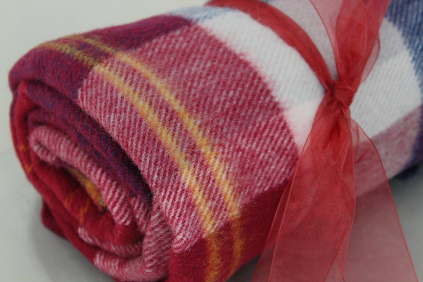 Faribo Acrylic Throw Navy Wine White Plaid 52" X 40" USA