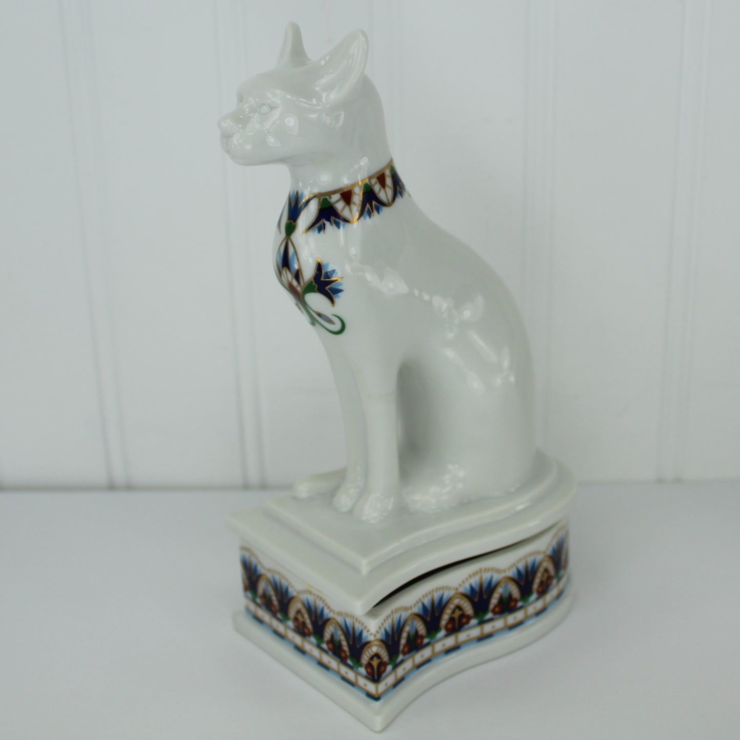 Vintage 1982 Treasures of Pharoahs Eliz Arden Collection Cleopatra's Cat Egyptian Design