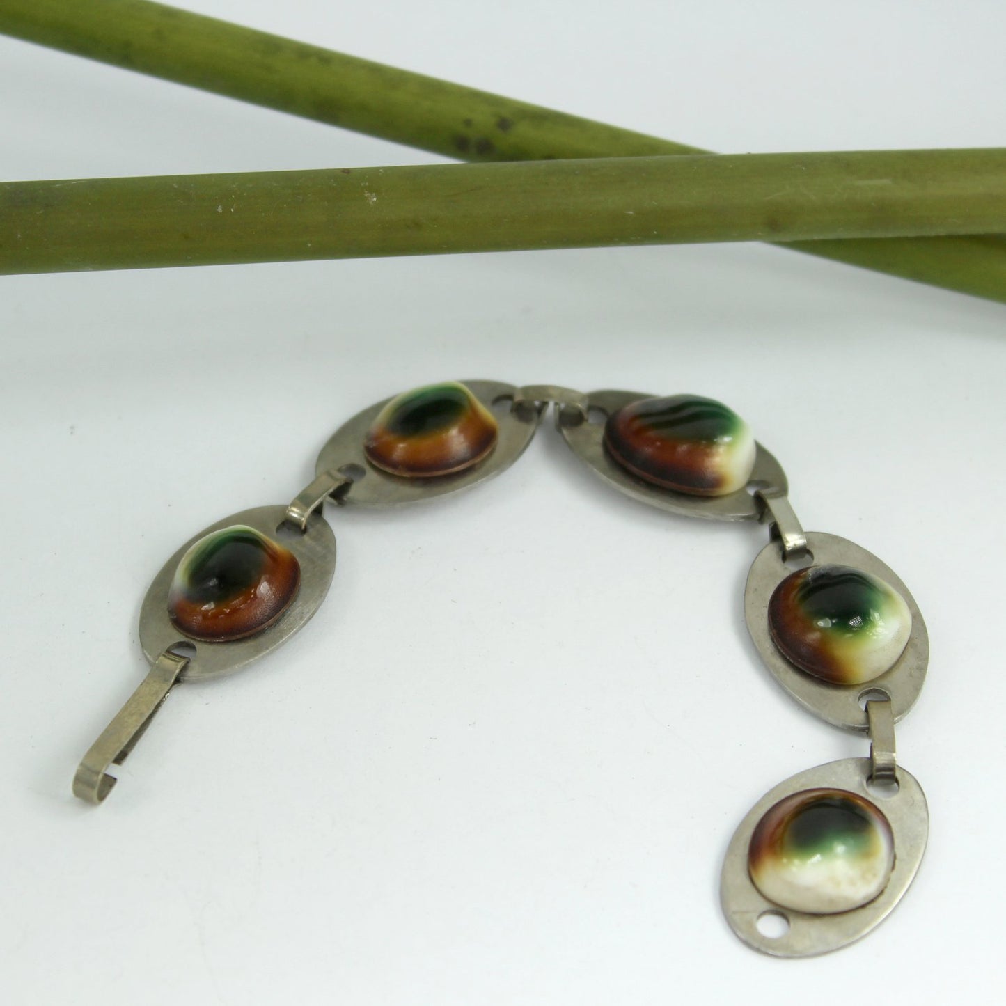 Operculum Link Bracelet Sweetheart WW 11 Trench Art Silver Military Metal green coloring in these operculum