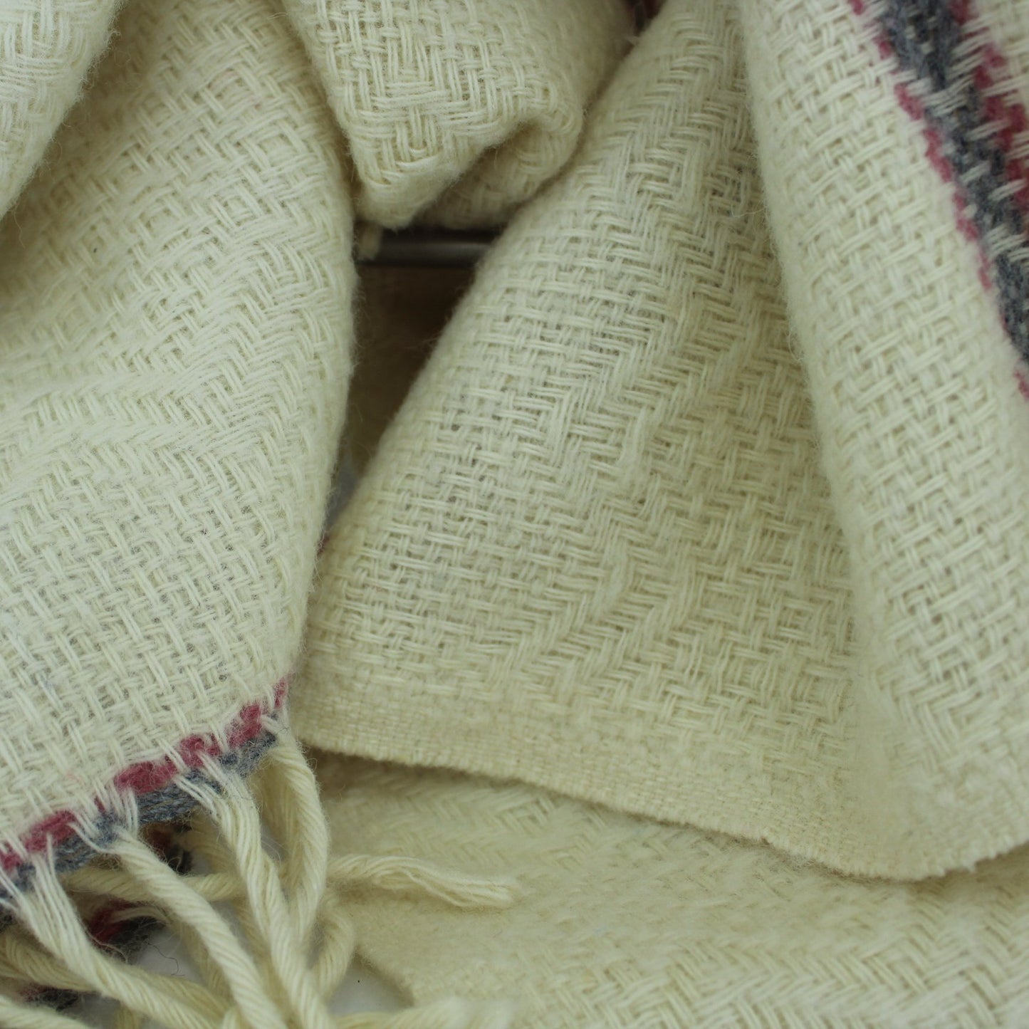 Faribo Wool Throw Ivory Grey Rose Woven Design Special closeup view wool