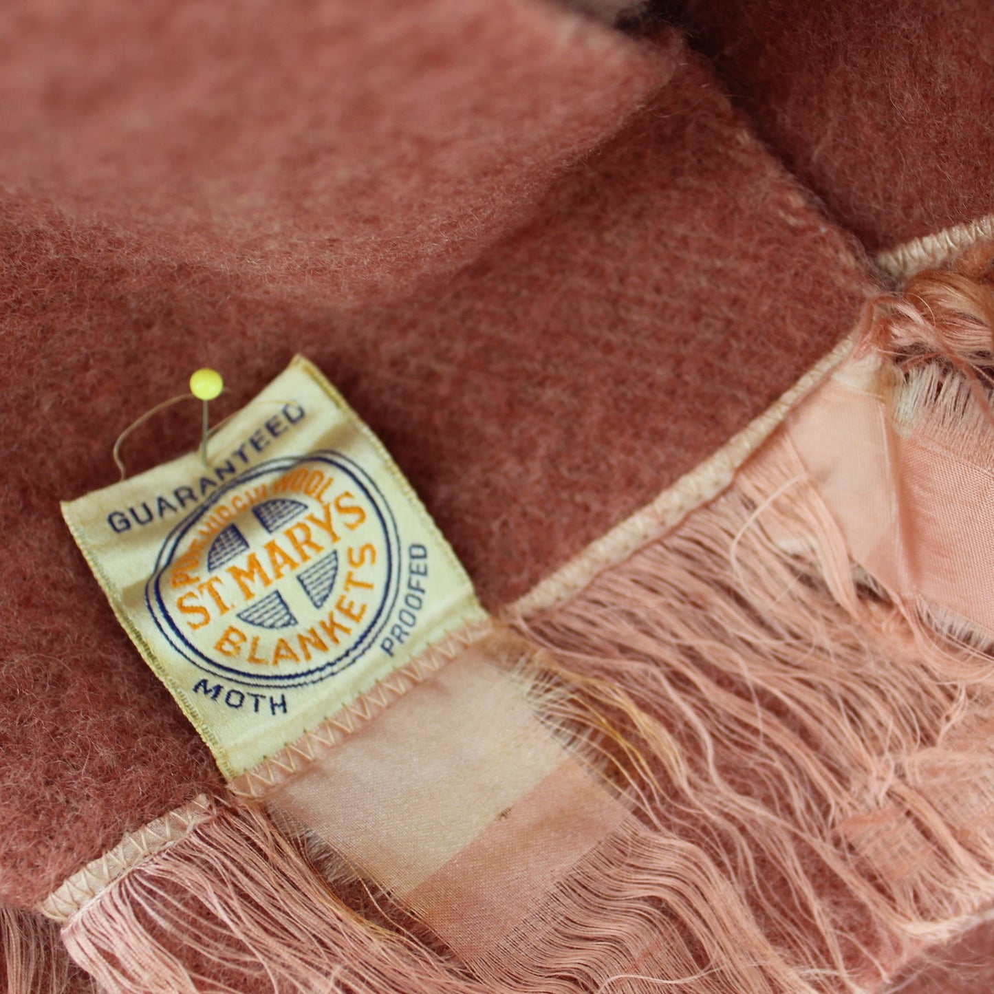 St Marys Ohio Wool Blanket Ombre Pink Rose Fray Binding Special 73" X 82" original old st marys tag