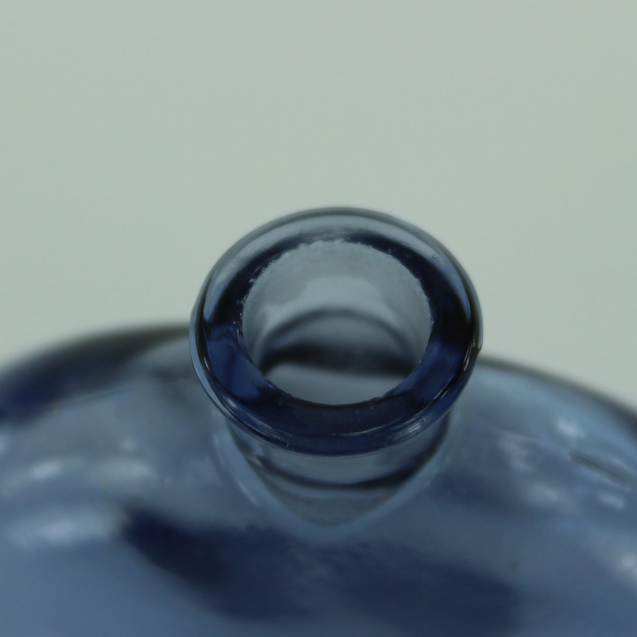 R Lalique Worth Blue Glass Perfume JE Revien Empty Bottle 1 oz French Bottle Mark without stopper