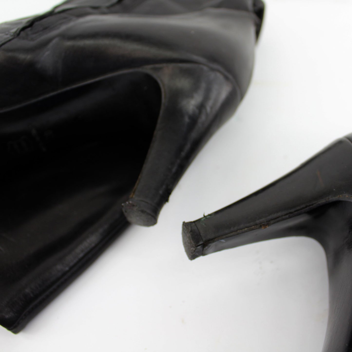 Black Leather Boots Women's 40 Italy Great Pre Owned black leather soft boots