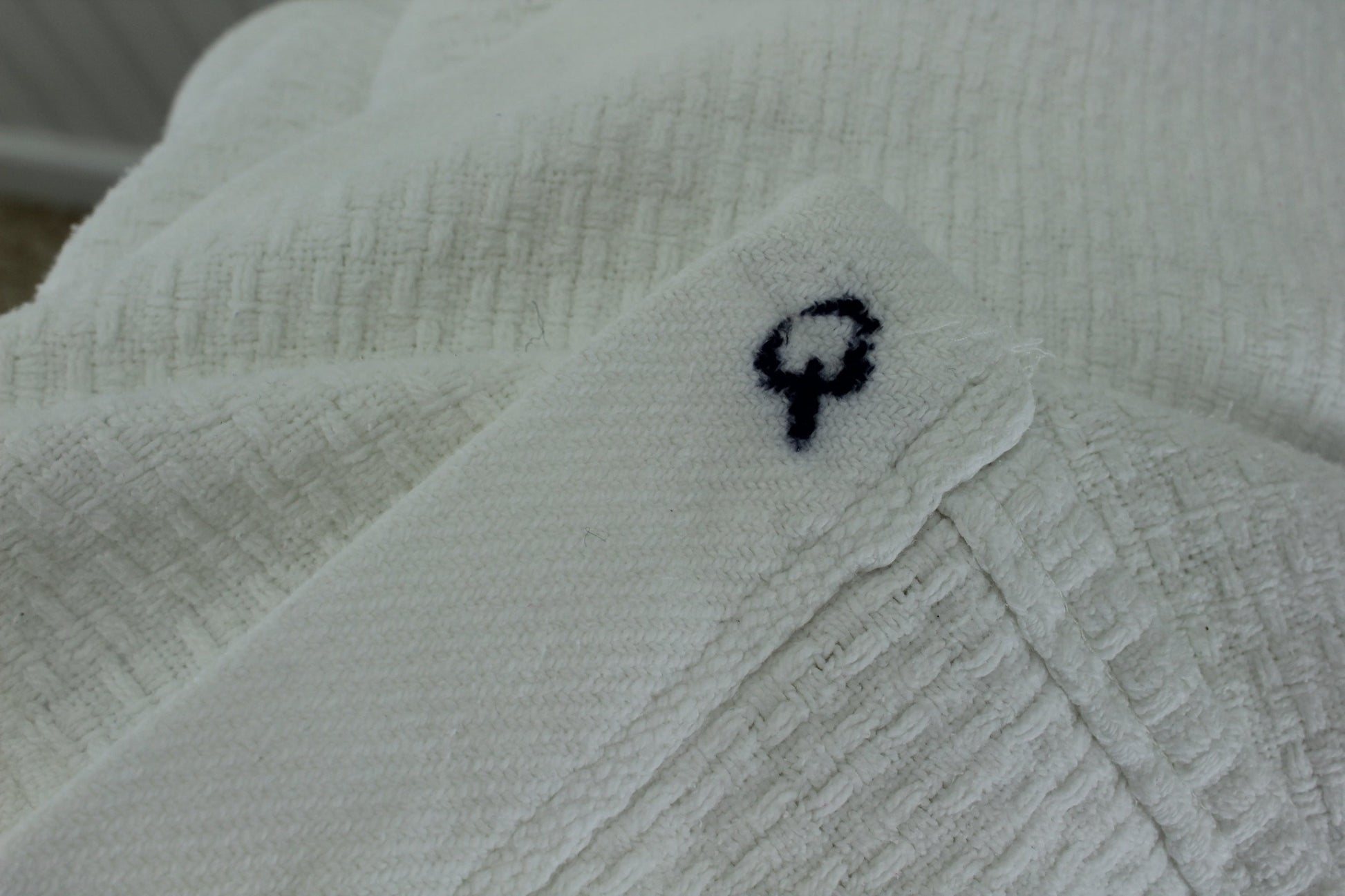 White Cotton Blanket 100% Cotton Home Collection Heavy King 101" X 82" King Queen 5 pounds