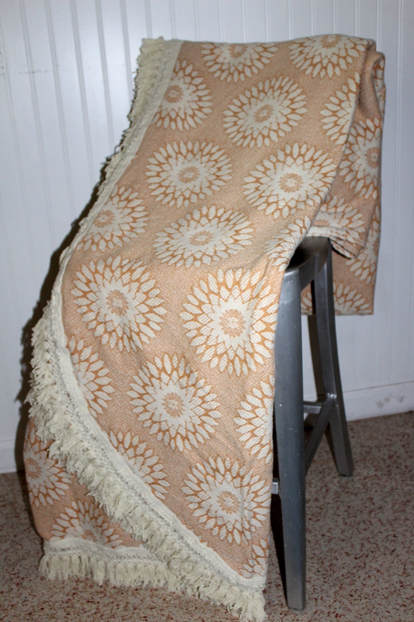 Cone Mills Bedspread Coverlet Tan Ivory Twin Matelasse Woven Cotton Vintage caramel