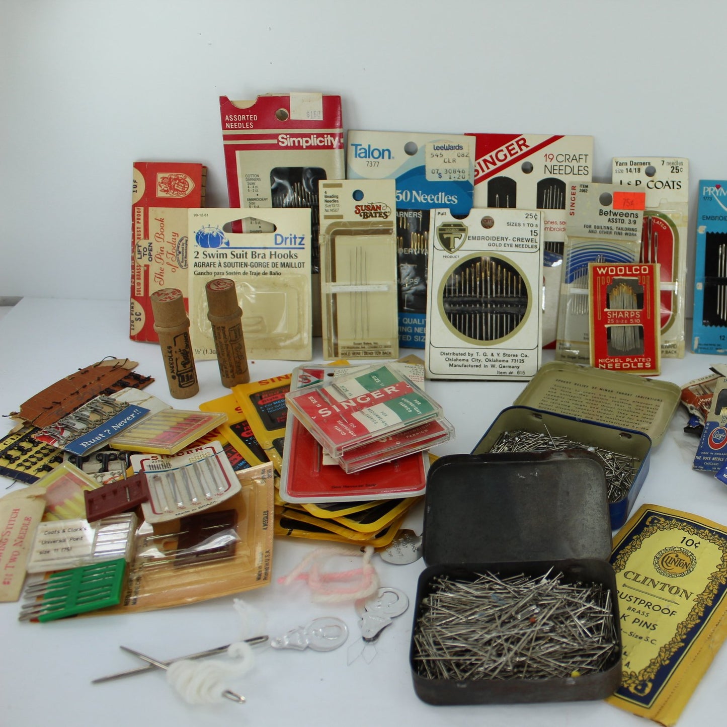 Lot Collection Sewing Supplies Pins Hand Craft Needles Machine Needles Safety Pins