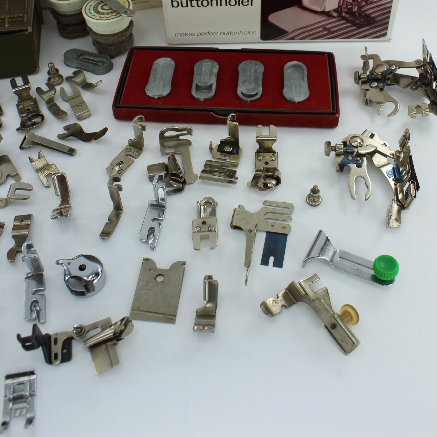 Huge Lot Vintage Sewing Machine Attachments Bobbins Singer Simanco Greist Husqvarna sewing machine feet hemmers buttonholers
