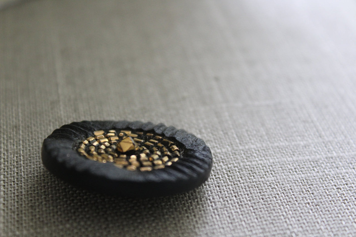 LA MODE Black Glass Buttons 1 3/8" Vintage Collection 6 Gold Sequin Center jewelry diy