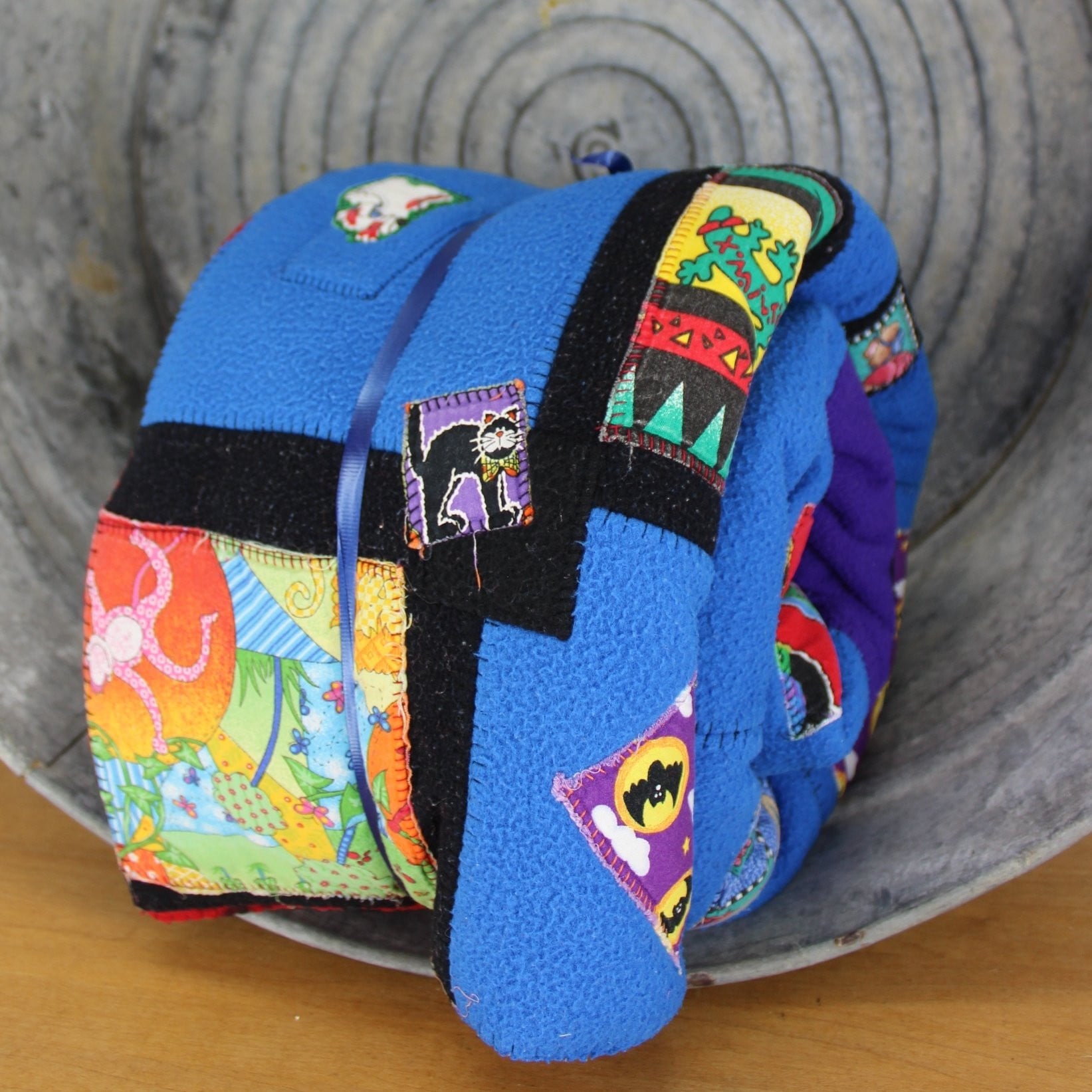child's quilt animals halloween frogs fun bright blue plush