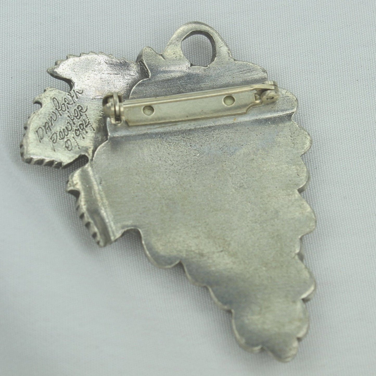 Vintage 1994 DANFORTH PEWTER Pin Pendant Grape Cluster Leaf signed
