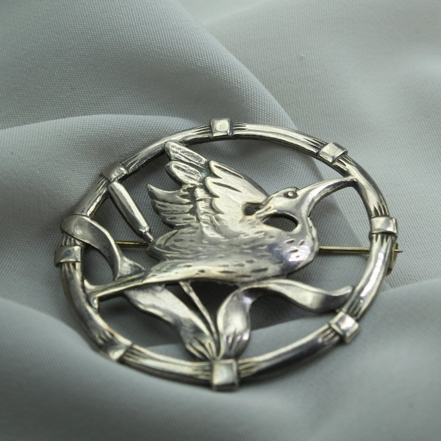 Vintage Antique Pin BRKS Sterling Crane Detail Dimensional water bird