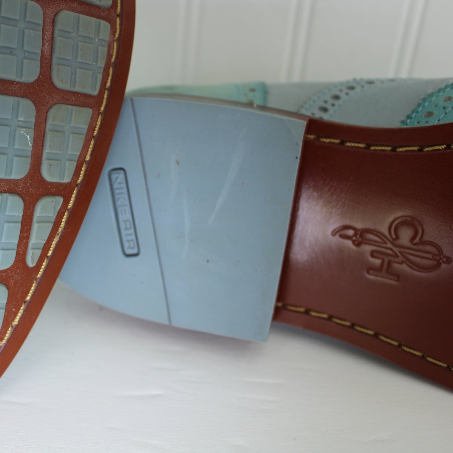 Cole Haan Nike Air Mens Saddle Shoes New in Box Cool Shades of Blue 11M marked on soles logo and nike mark
