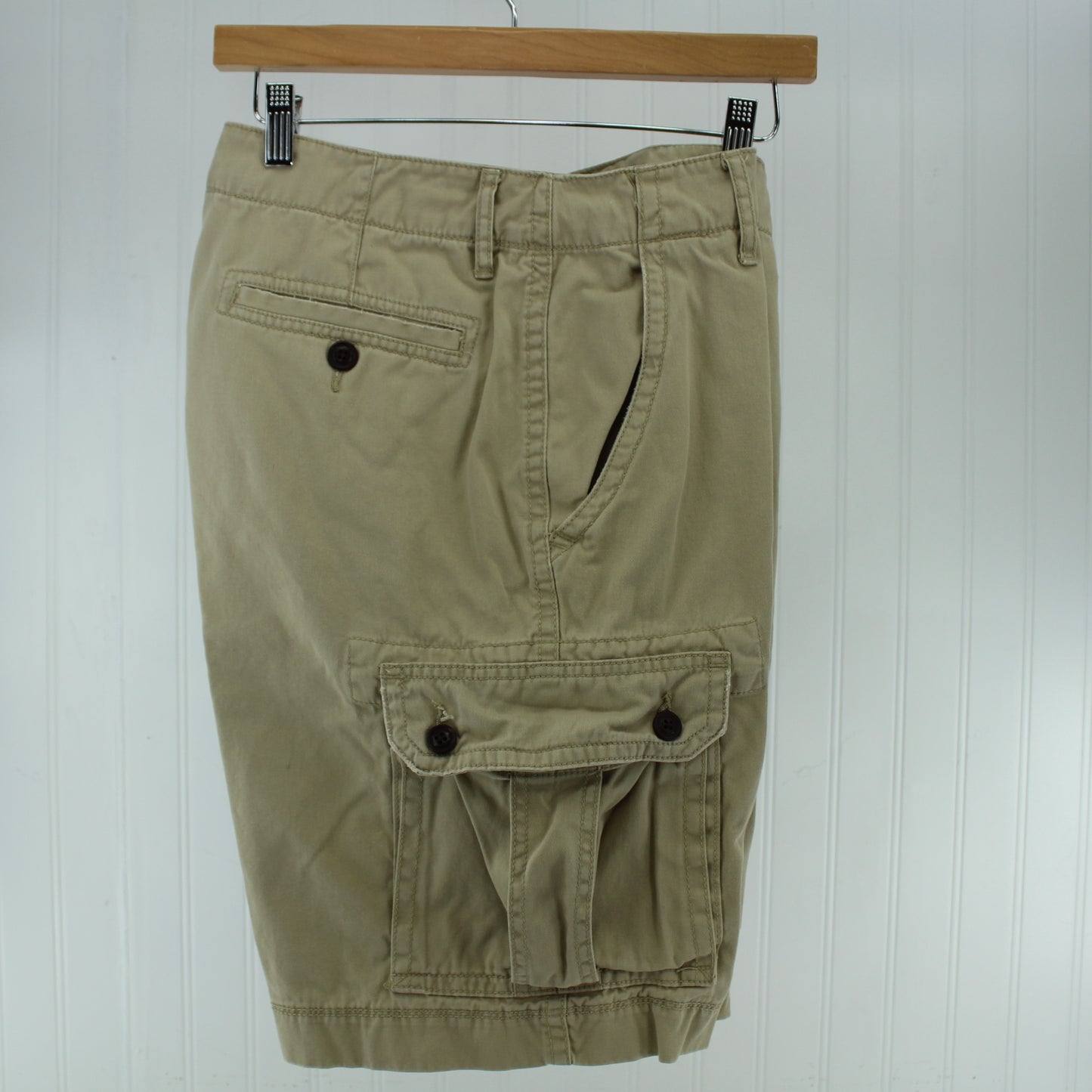 Arizona 100% Cotton Khaki Cargo Pants Size 32 Inseam 9 1/2"