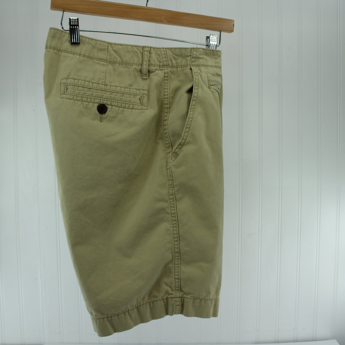 Arizona 100% Cotton Khaki Short Pants Watch Pocket Design Size 32 Inseam 9" classic khaki shorts