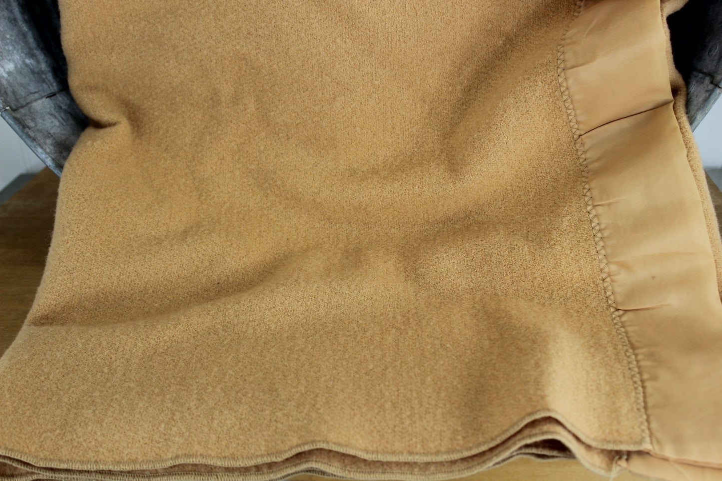 Faribo Washable Wool Blanket ~ Caramel Tan ~ 65" X 83" USA soft feel